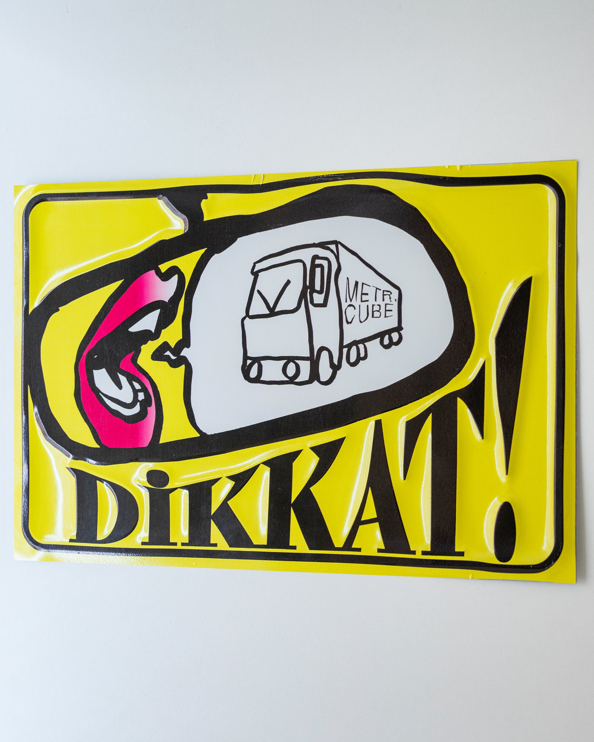 Metr. Cube | Müdahale Yazıları | Dikkat Dikkat!