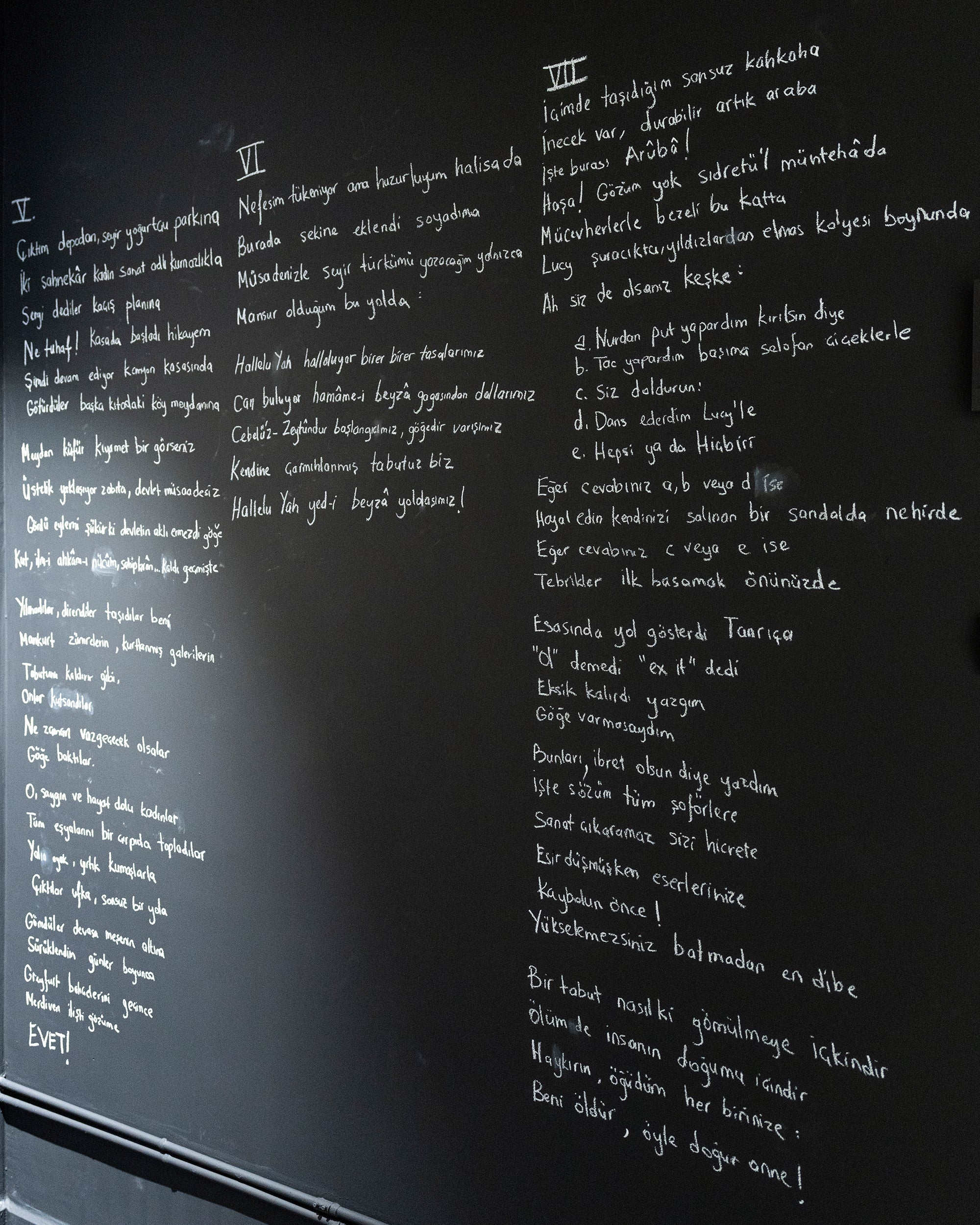 Metr. Cube | Yoko Ono Tabutunun Seyir Defteri
